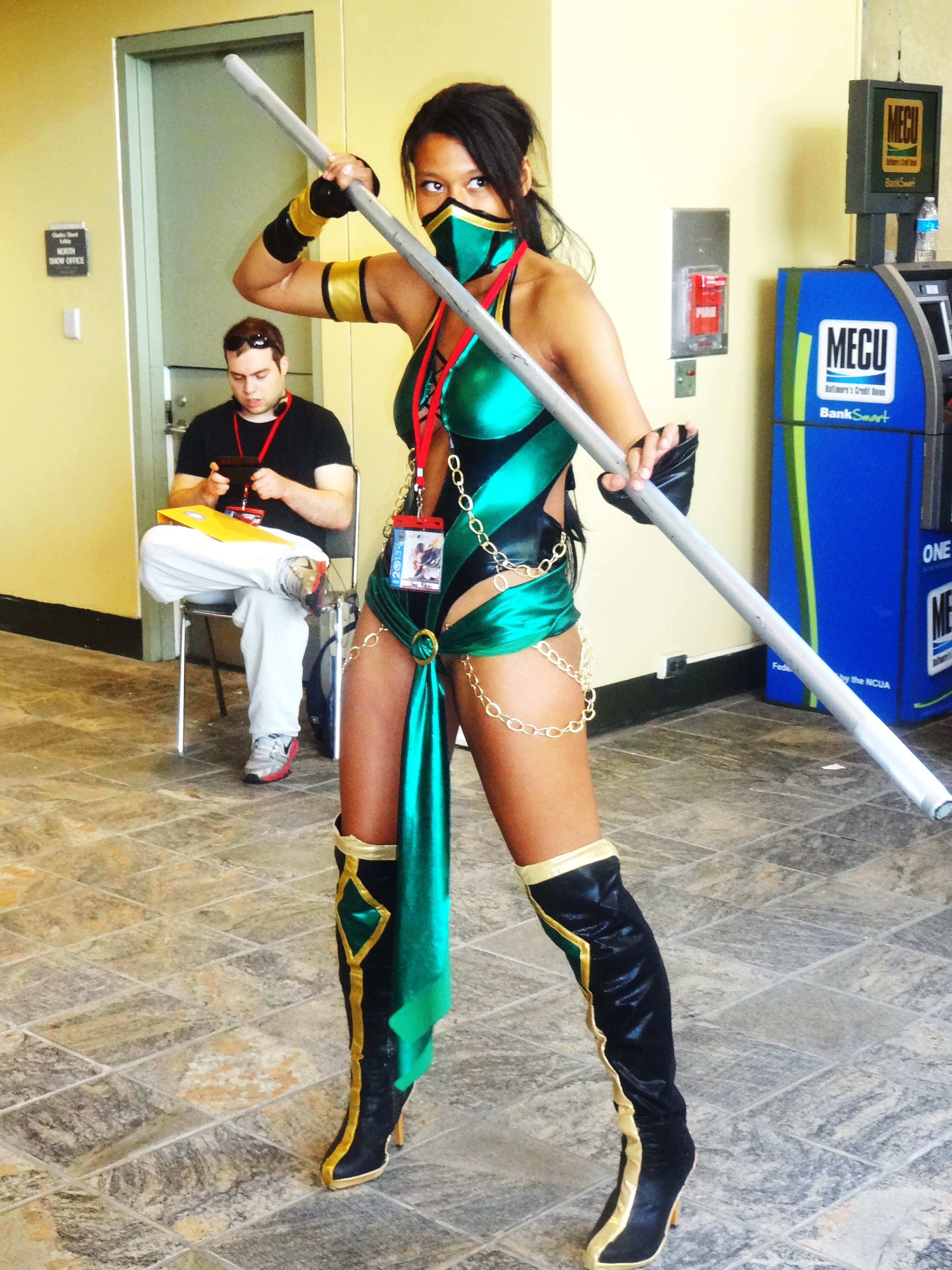 Jade cosplay from mortal kombat | Cosplay Amino